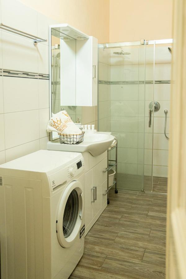 Helen Homestay Vaclavske Namesti Praha Eksteriør bilde